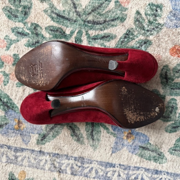 Vintage Stuart Weitzman Suede Heels - Picture 4 of 5
